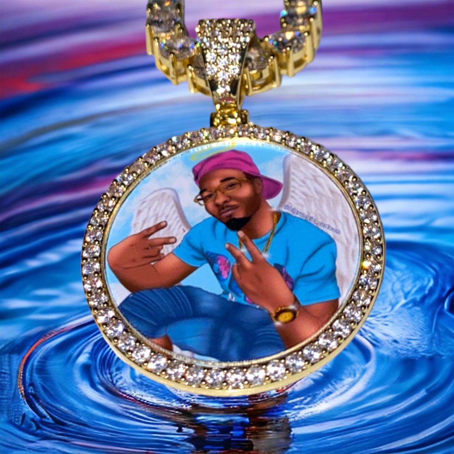Small Size Circle Memory Pendant: Timeless Elegance for Treasured Moments