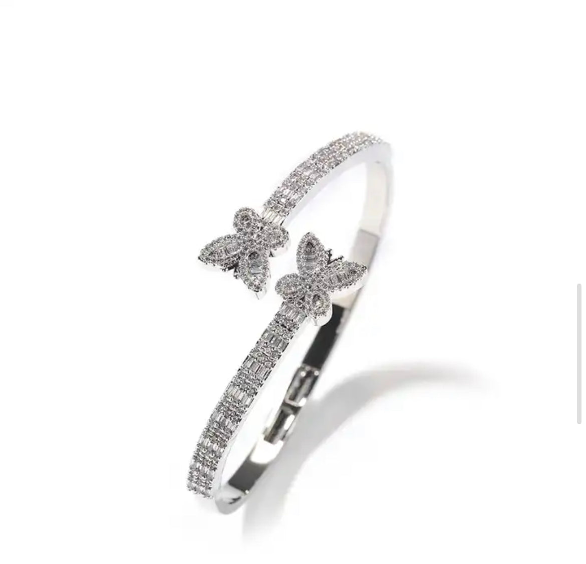 Encrusted Baguette Butterfly Bracelet: Fluttering Elegance