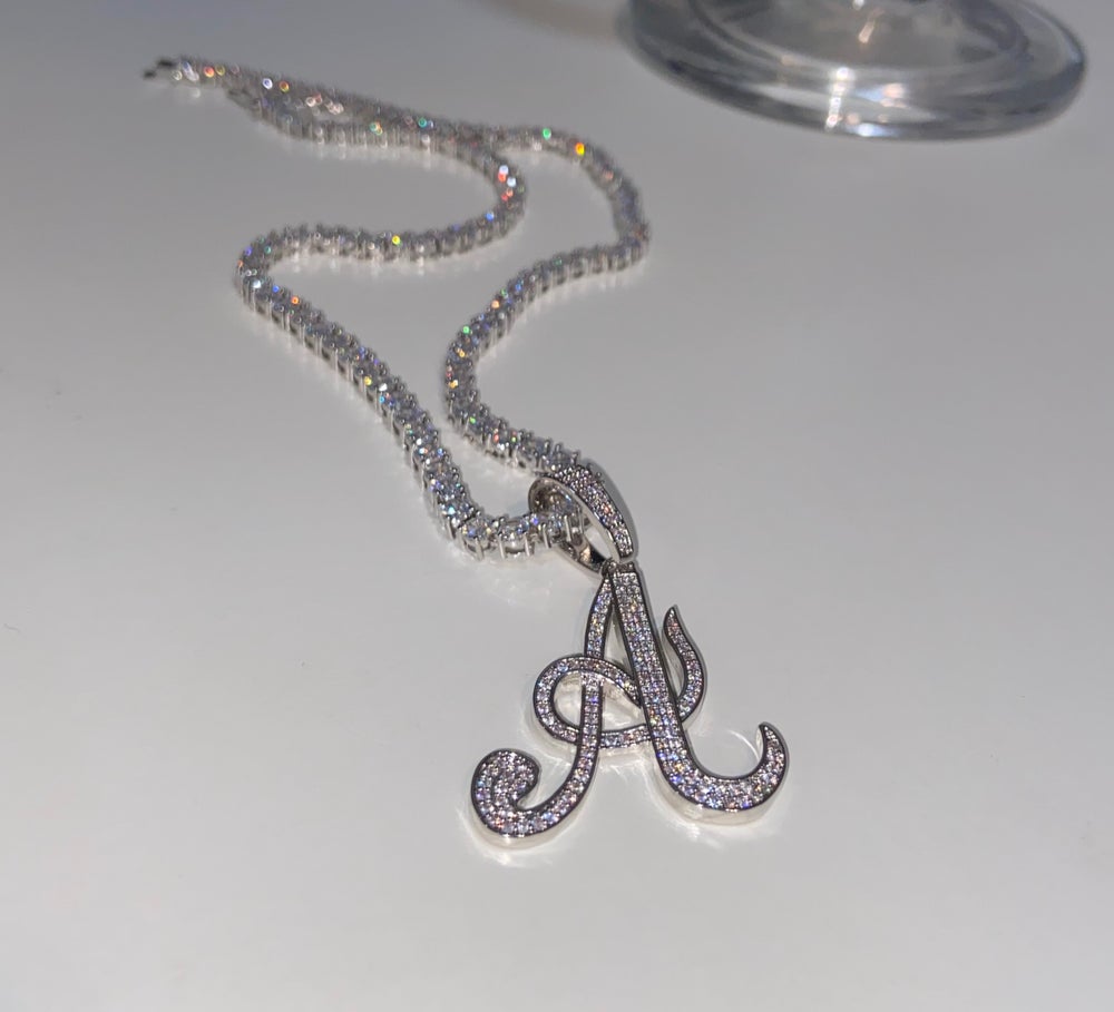 Nothing Basik Custom Initial Necklace: Personalized Elegance